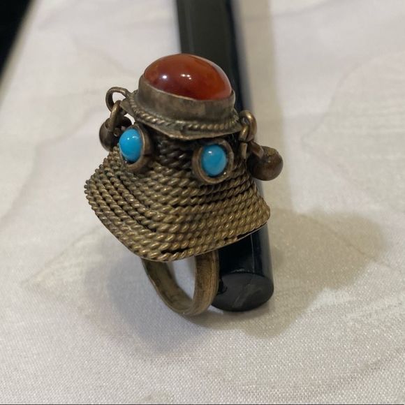 Antique Amber And Turquoise Brass Dome Ring - Picture 2 of 16